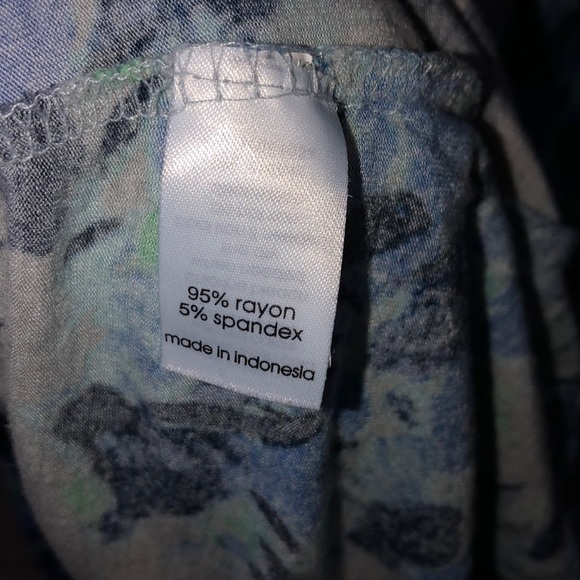 Lane Bryant floral sequined top - Picture 5 of 5